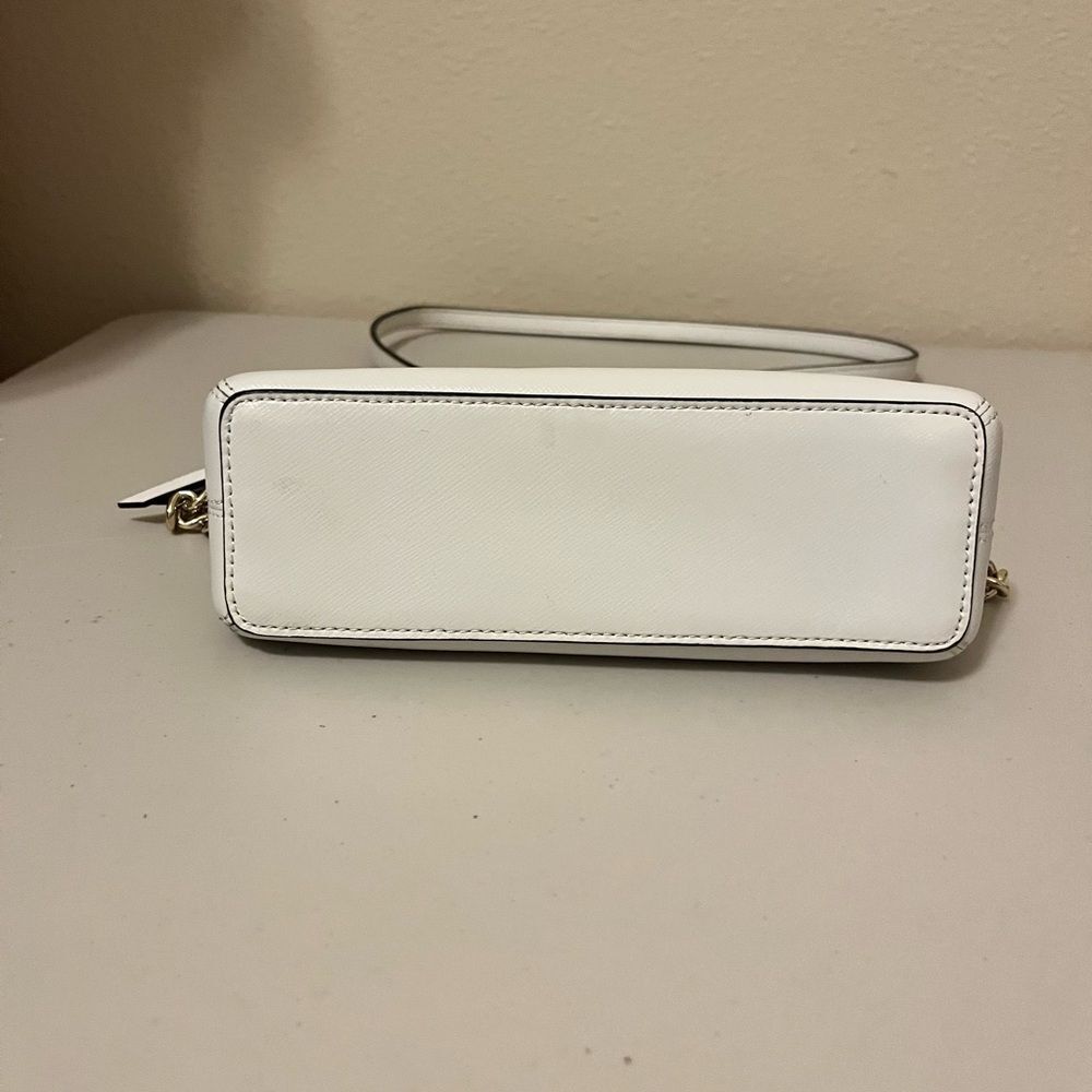 Kate Spade New York Cameron Street Hilli Leather Crossbody Bag - Picture 3 of 6